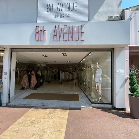 Urban Riviera Les Pins - Queen Vendégház *